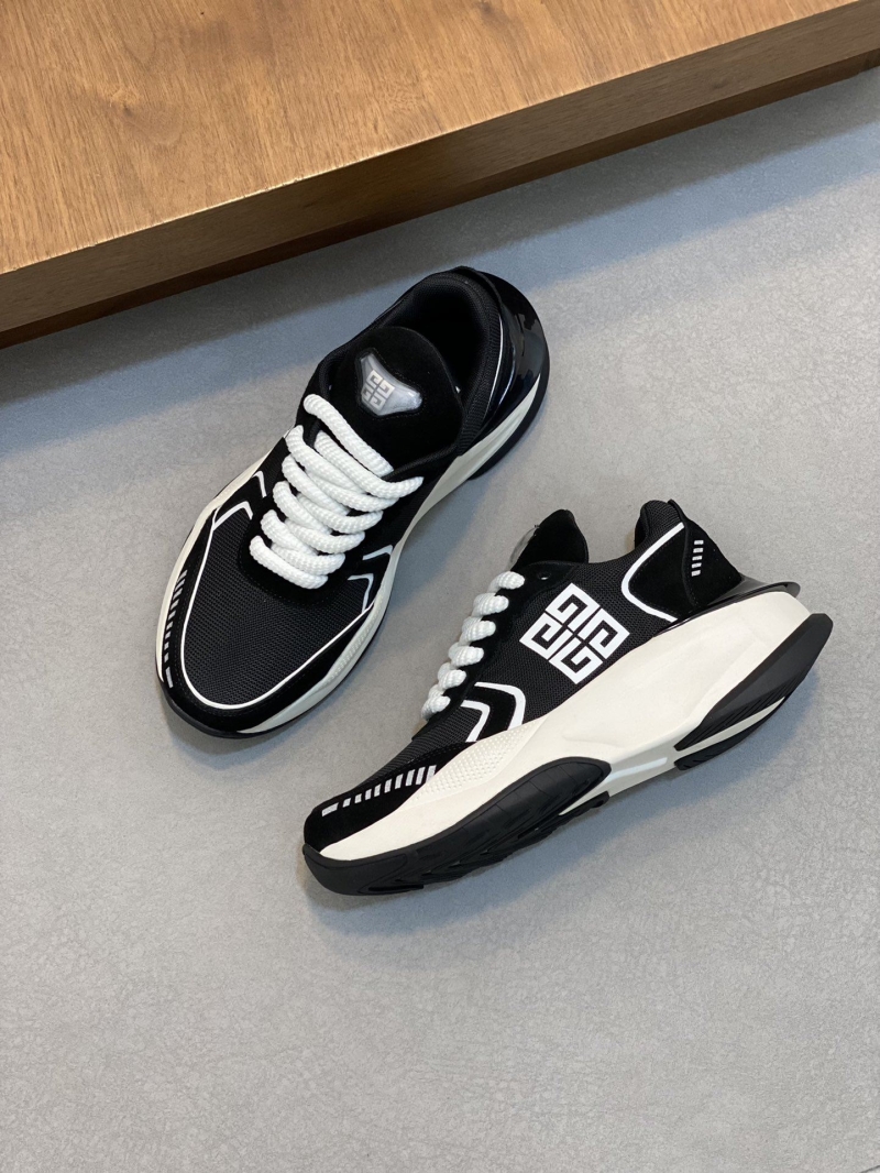 Givenchy Sneakers